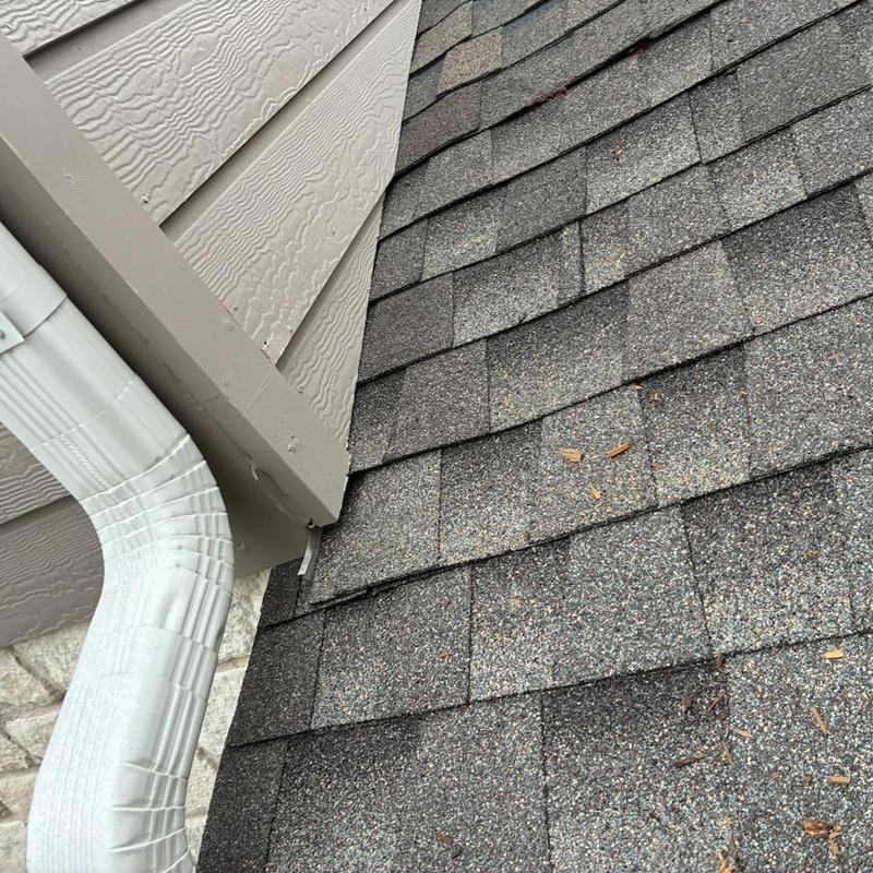GAF HDZ Weatherwood shingles on porch roof corner