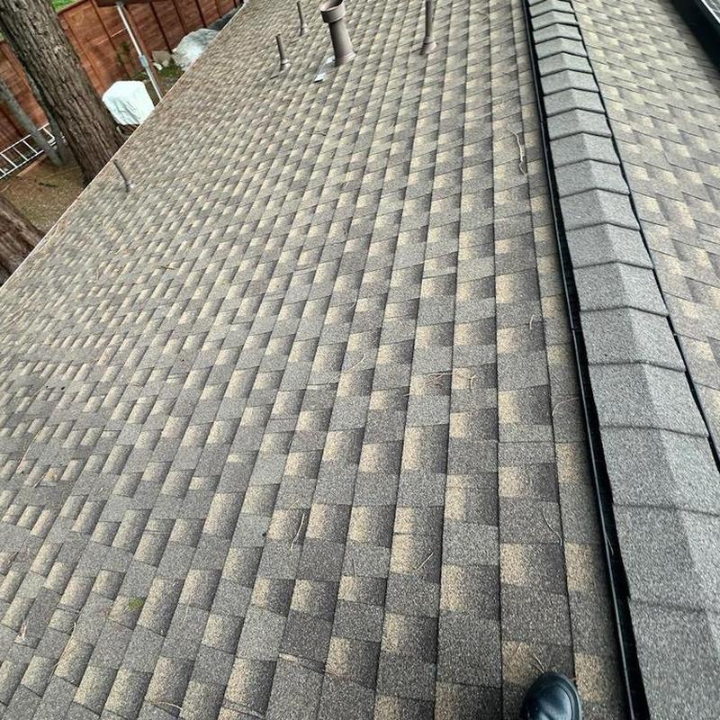 Gaf Lifetime asphalt roof with ridge shingles in Sonora