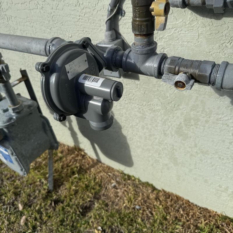 1-inch gas regulator installed on pressure line