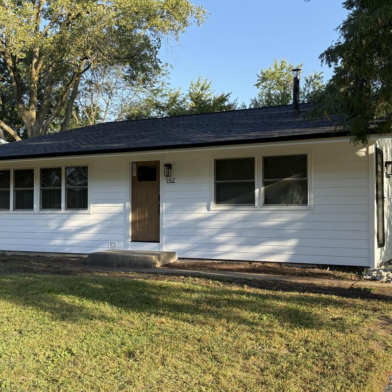 Class 4 impact roof with composite siding and gutters