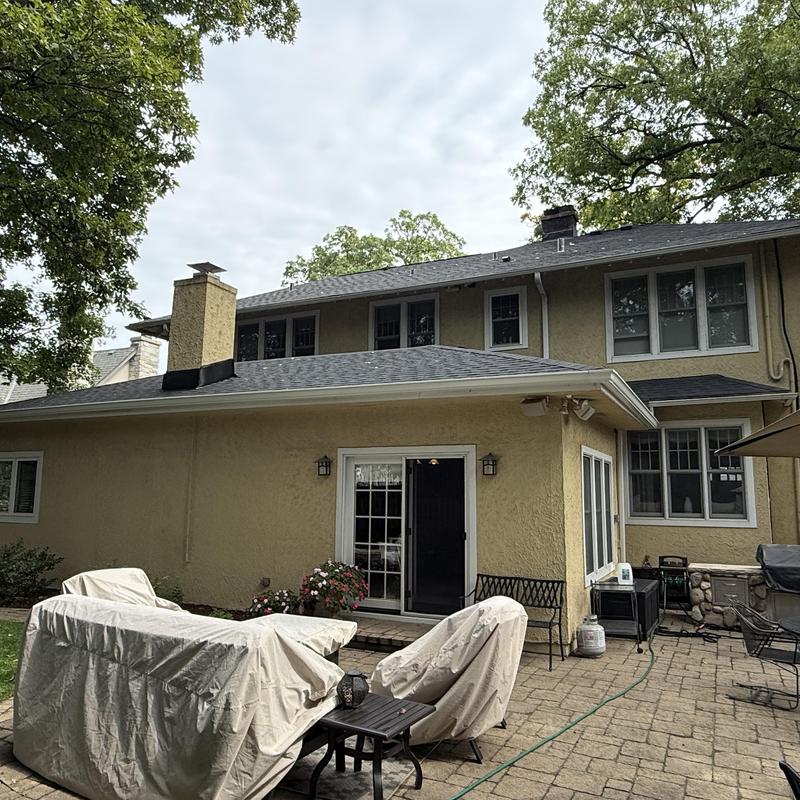 Atlas impact class 4 roof with gutters and guards