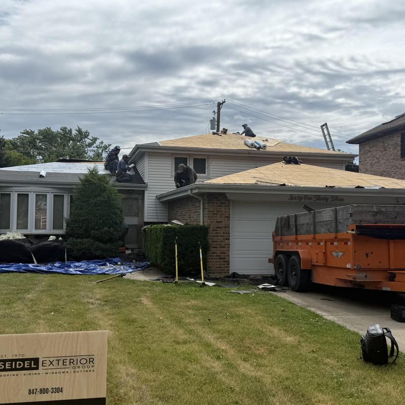 Atlas Pinnacle Pristine asphalt roof installation in Rosement