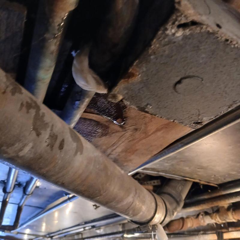 Gas line with galvanized fittings installation and testing