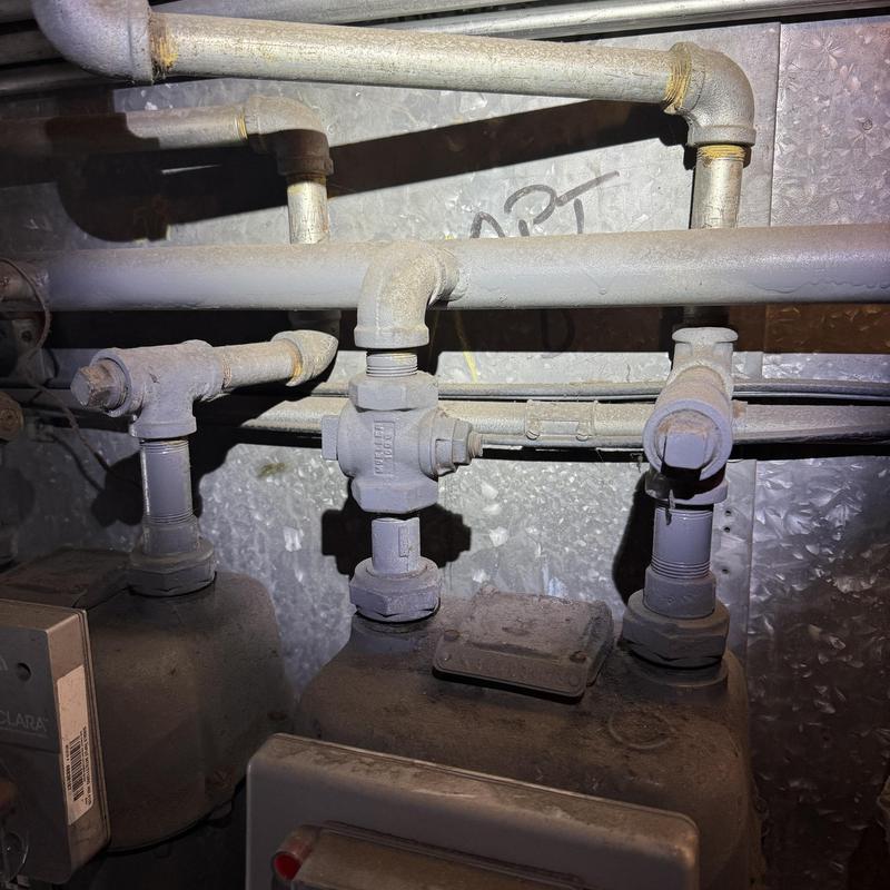 Little Firefighter gas valve installation with fittings