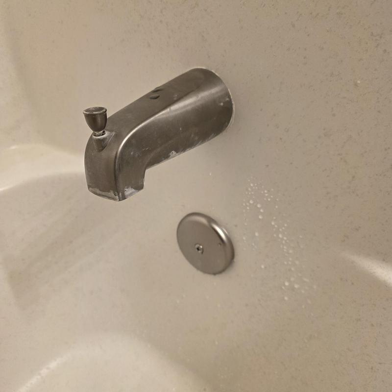 Stainless steel diverter tub spout in bathtub