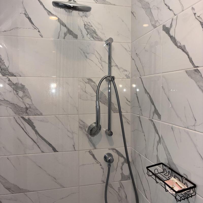 Grohe pressure balance shower valve with handheld showerhead