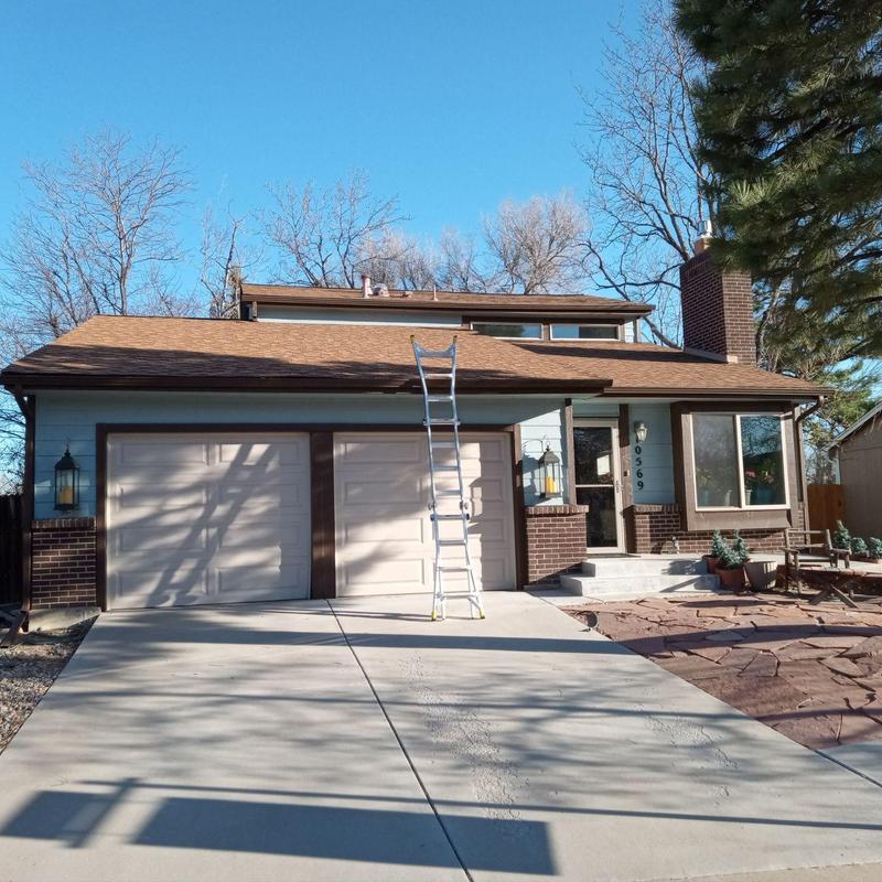 Owens Corning Class 4 shingle roof with ladder Owens Corning Class 4 shingle roof with ladder