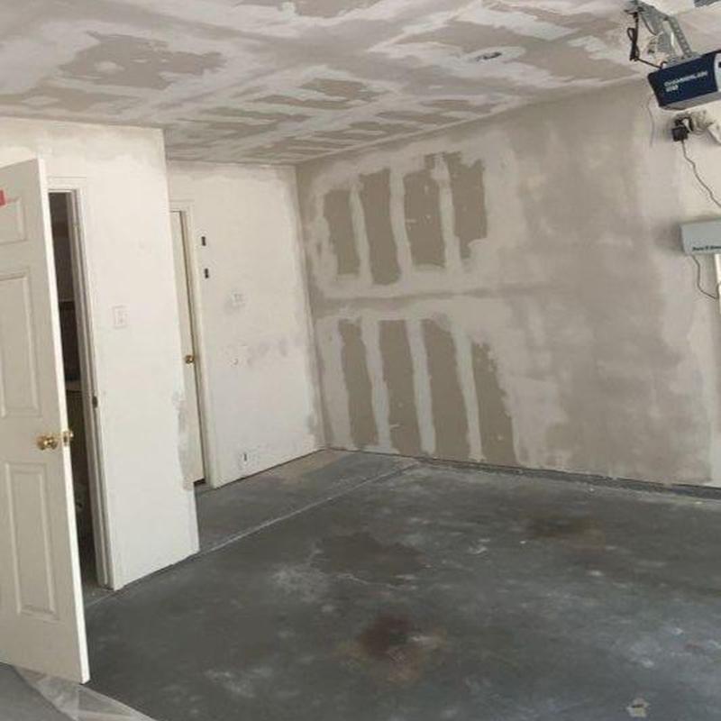 Drywall installation and finishing in garage walls and ceiling