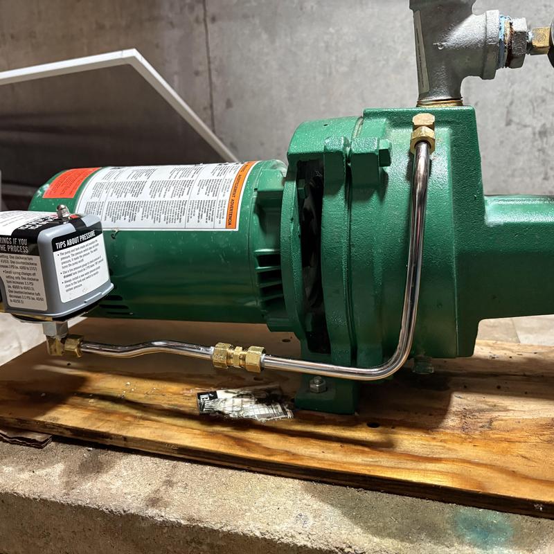 Well pump pressure switch with new copper line