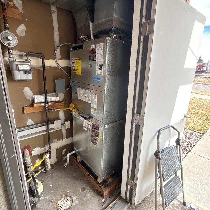 Heat pump unit installation in utility closet