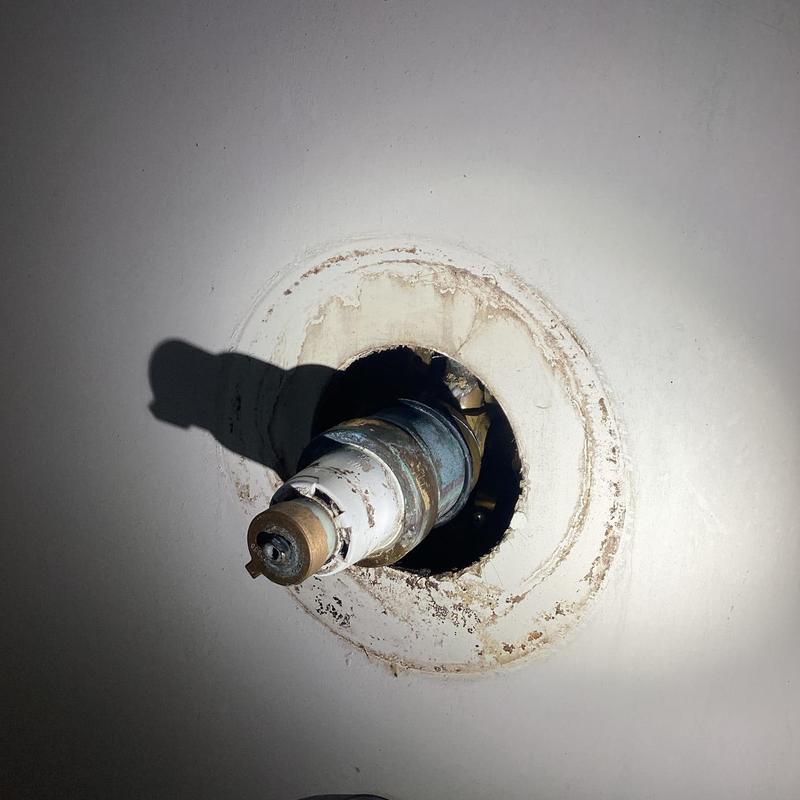 Tub and shower valve rough-in with exposed plumbing