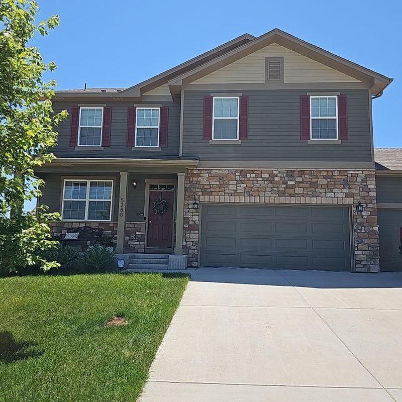 Shingle roof with minor wind damage inspection report Shingle roof with minor wind damage inspection report