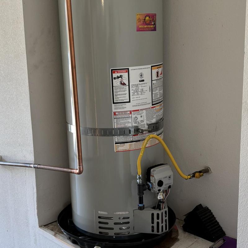 Bradford White water heater with copper and flex lines