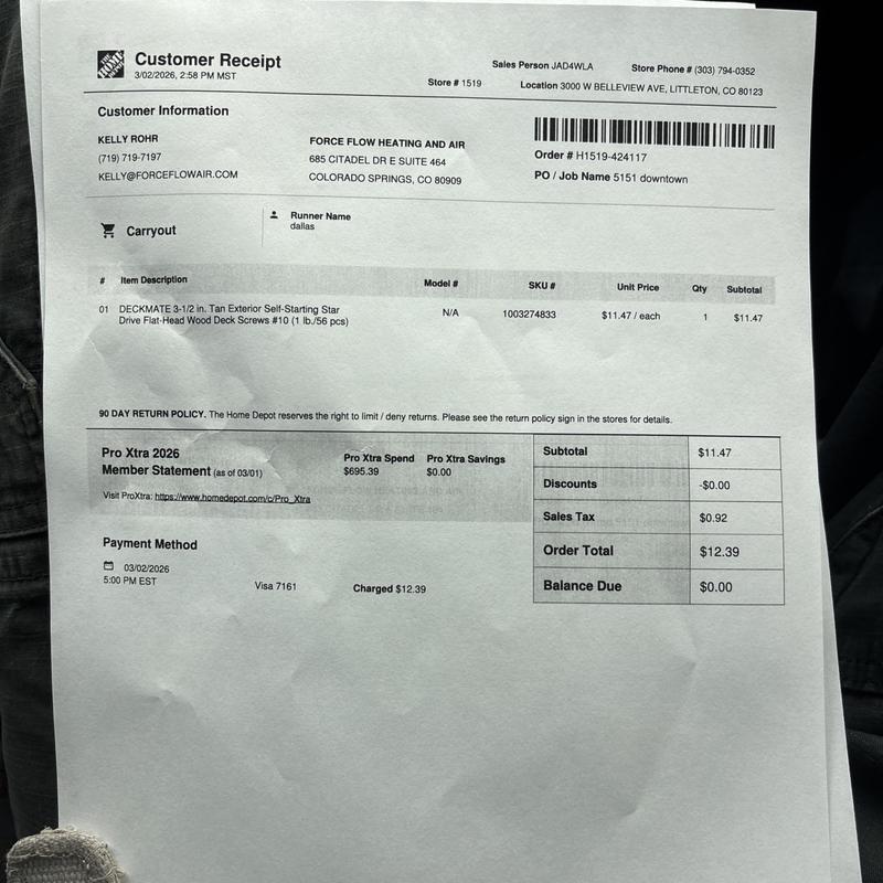 Deck screws for exterior star drive wood deck installation