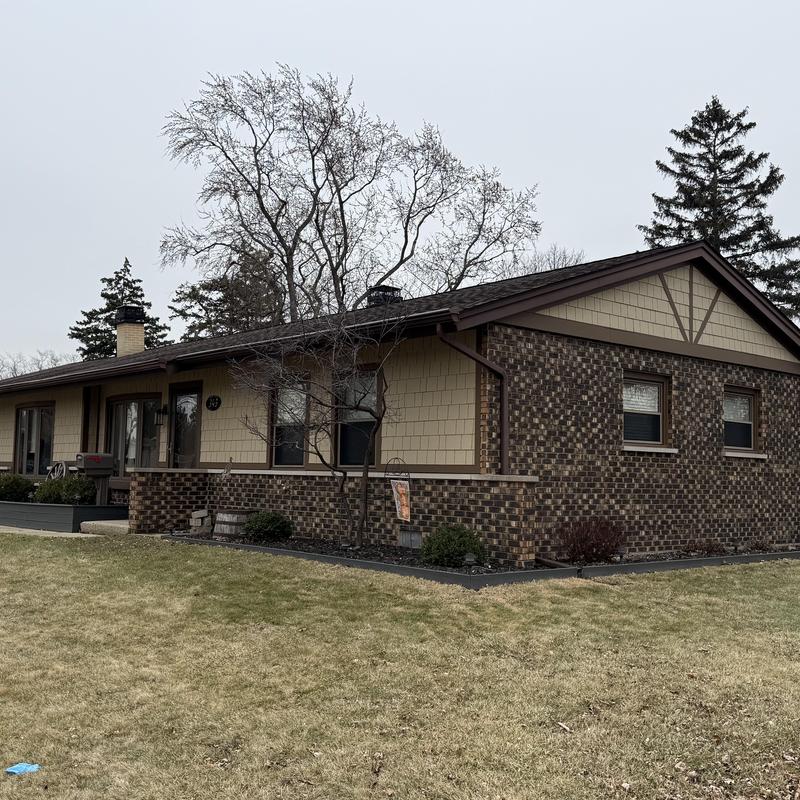 James Hardie siding with brick and asphalt roof