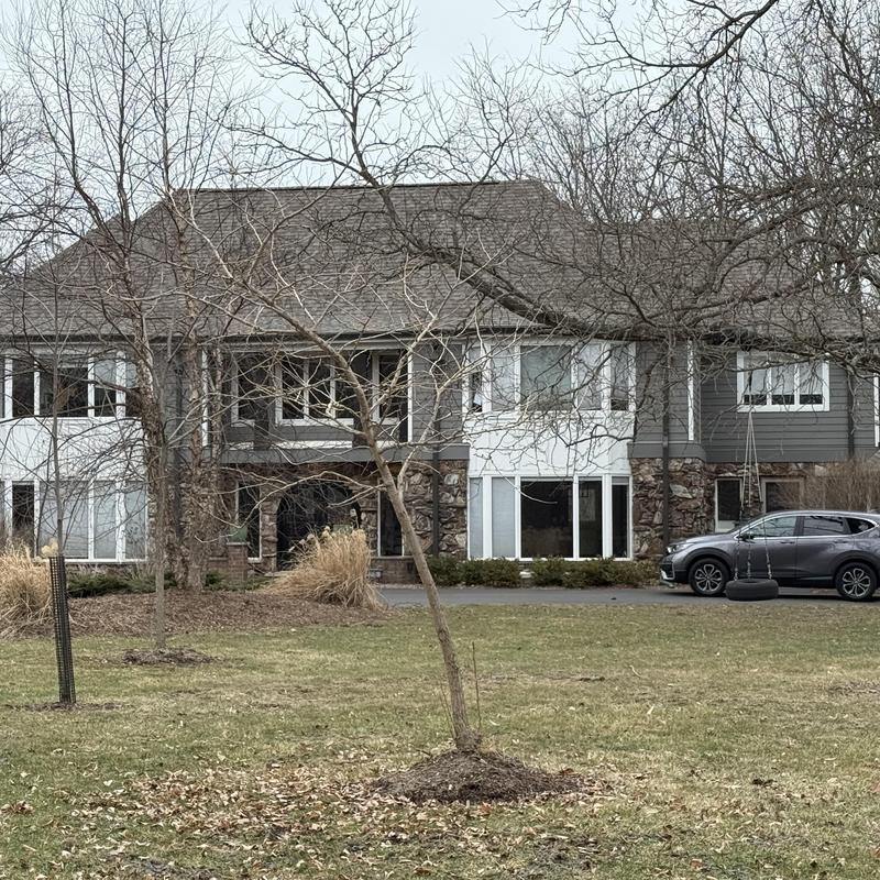 Atlas Pinnacle Pristine shingles on residential roof