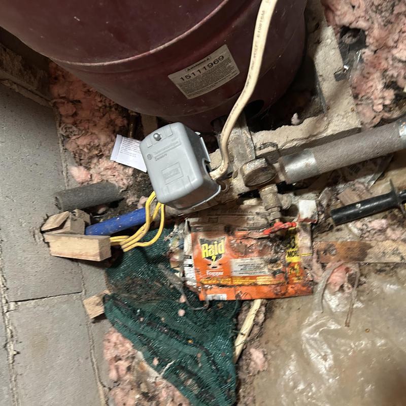 Pressure switch on well pump with wiring and insulation Pressure switch on well pump with wiring and insulation