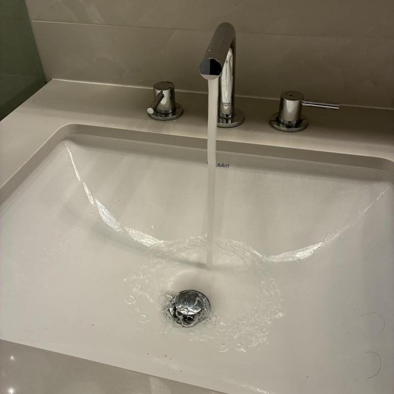 Basin faucet with running water and handles