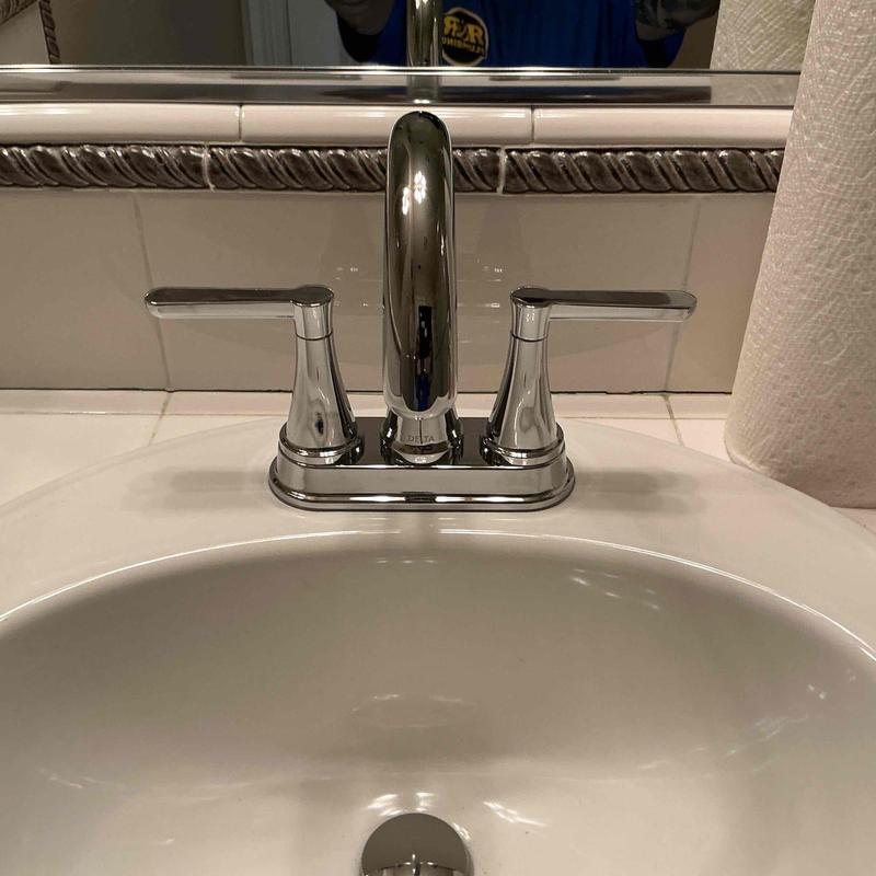 4-inch chrome vanity faucet with supply lines