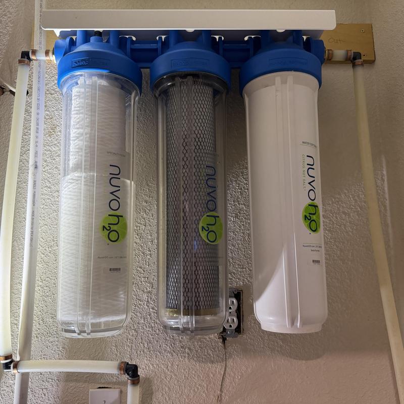 Nuvo H2O water filter system with cartridges