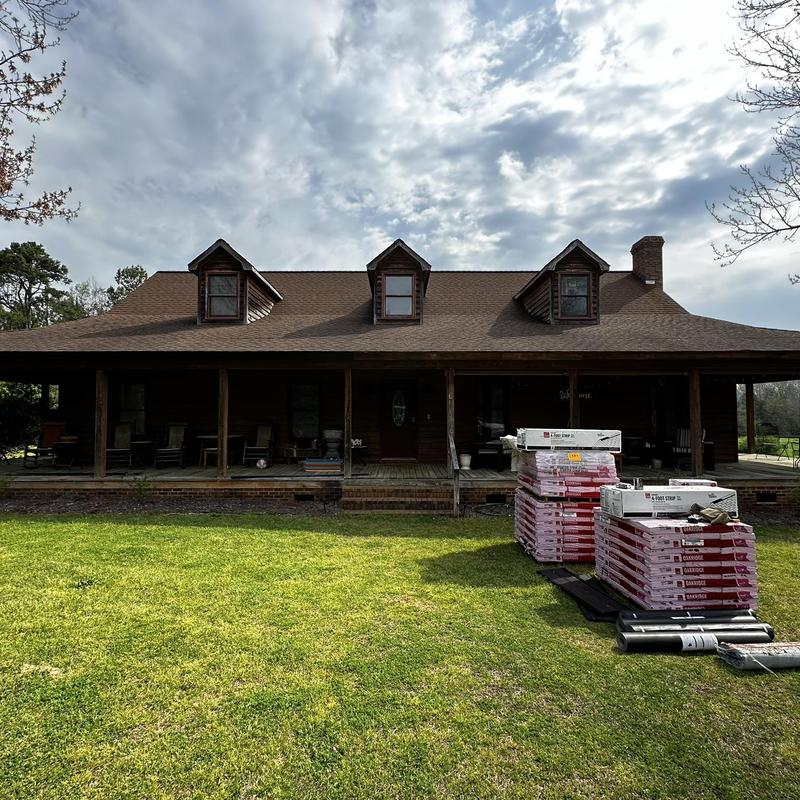 Owens Corning Oakridge Brownwood shingle roof installation
