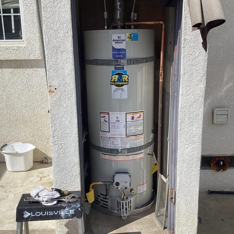 Bradford White 50-gallon water heater installed