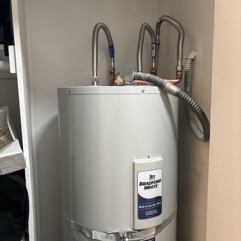 Bradford White 40-gallon electric water heater with flex T&P line Bradford White 40-gallon electric water heater with flex T&P line
