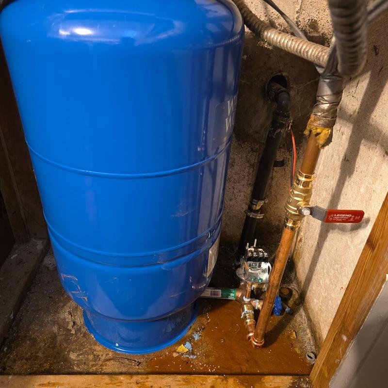 Bladder tank and full port ball valve installation