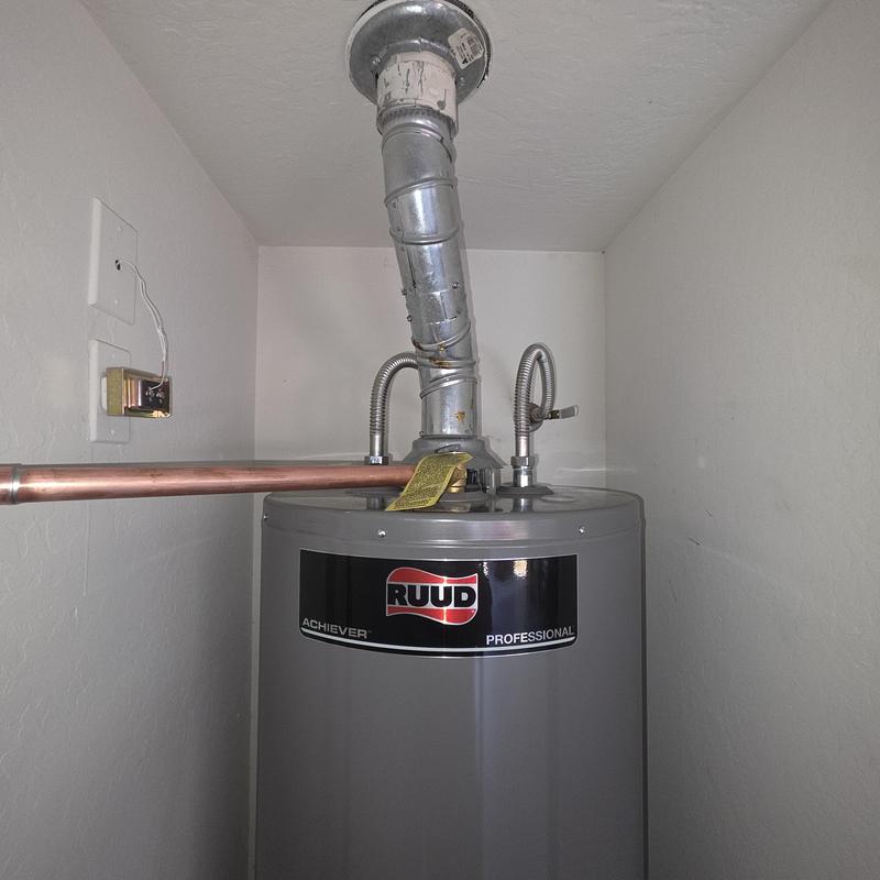 40 gallon natural gas water heater with vent pipe
