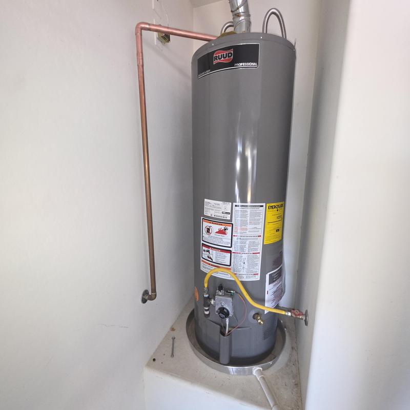 40-gallon natural gas water heater with new supply lines