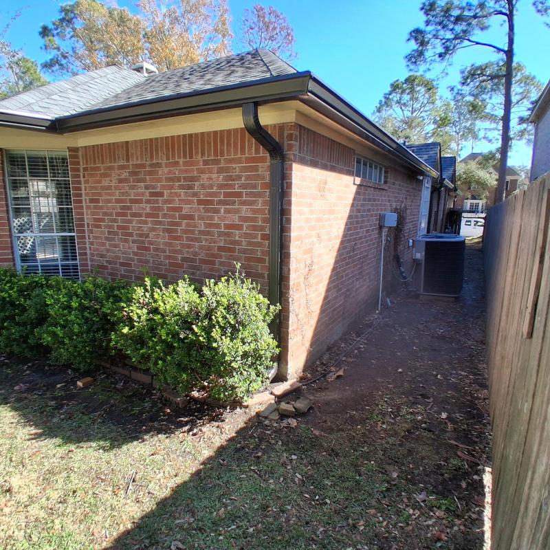 Tamko Titan XT Antique Slate roof and gutter installation Tamko Titan XT Antique Slate roof and gutter installation