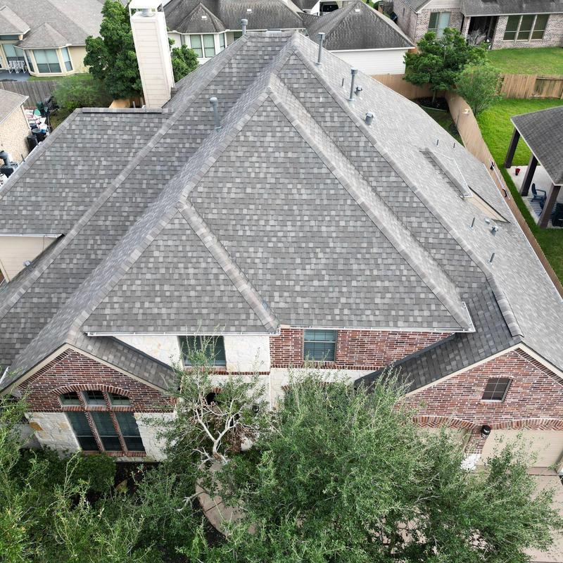Tamko Titan XT Antique Slate roof installation in Friendswood Tamko Titan XT Antique Slate roof installation in Friendswood