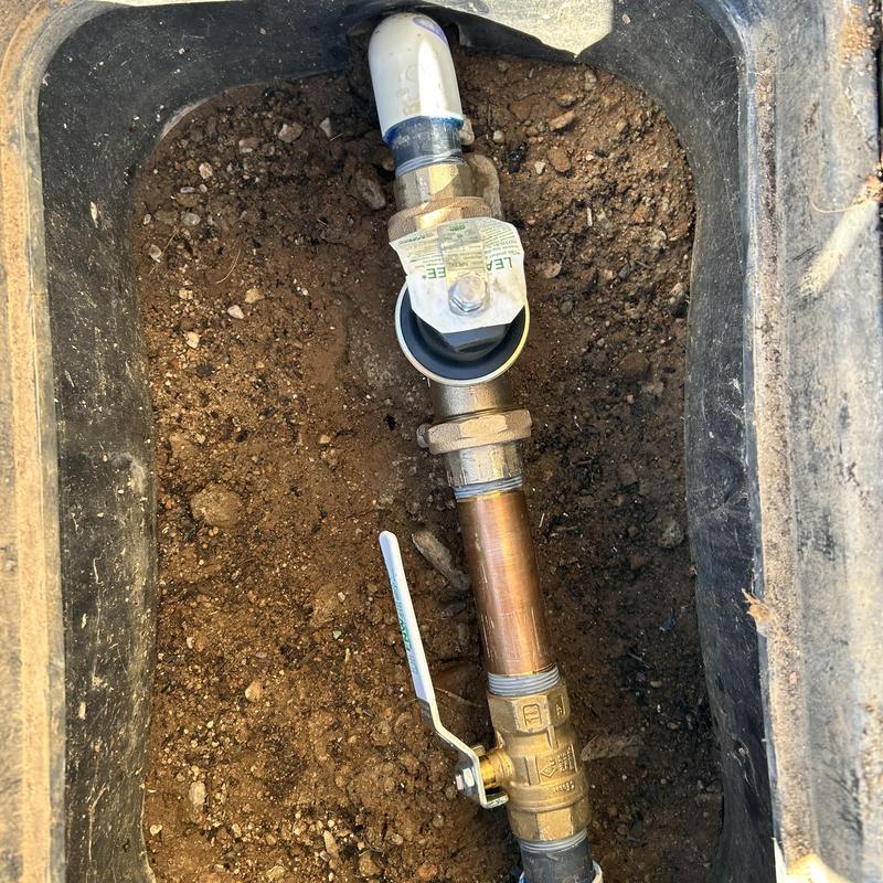 Pressure reducing valve and ball valve shut off installation