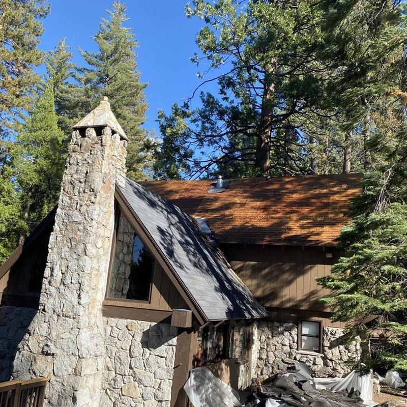Gaf Grand Sequoia lifetime roof on cabin in Pinecrest