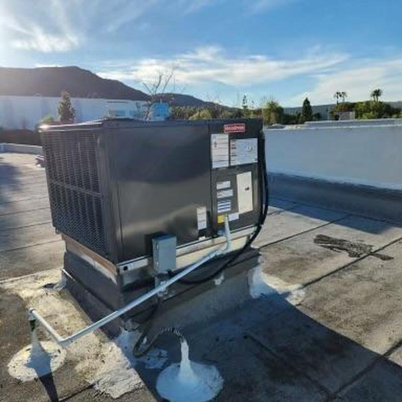 Goodman R32 3 ton rooftop HVAC package unit installation