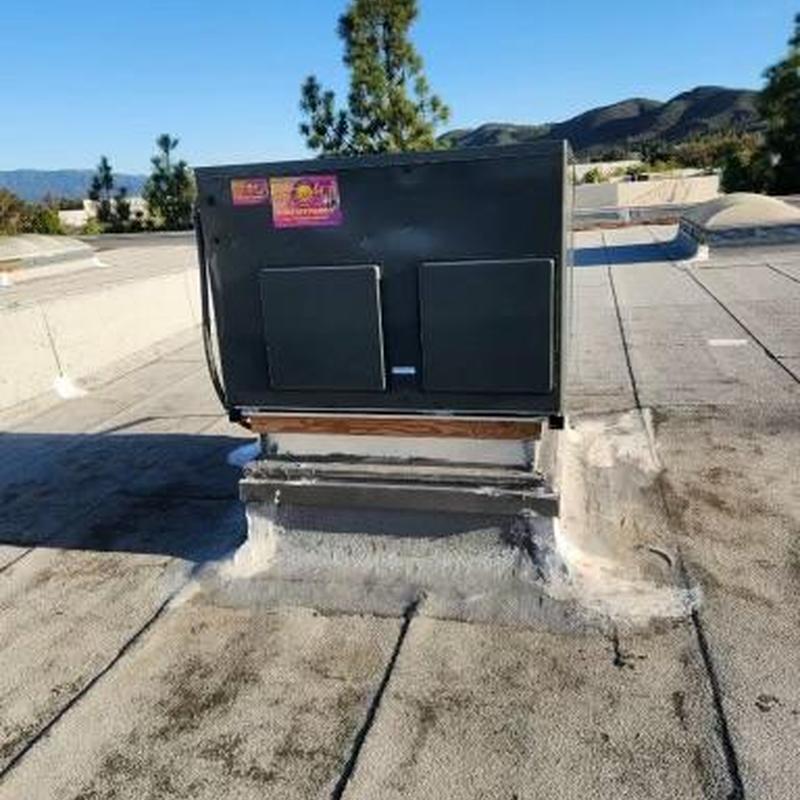 Goodman R32 3 ton package rooftop HVAC unit installation