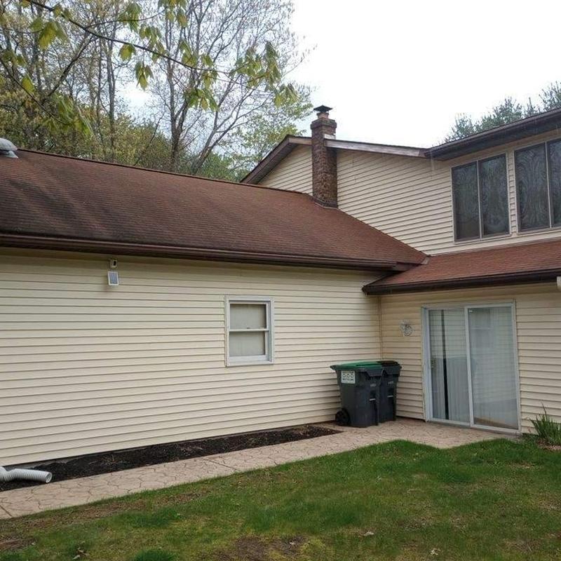 Asphalt shingle roof on residential house East Stroudsburg