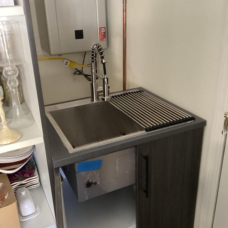 Kitchen sink with pull-down faucet and drying rack