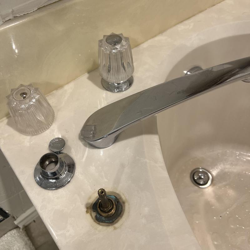 Garden tub faucet cartridge replacement components