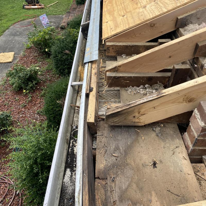 Roof gutter removal and exposed roof framing in Rock Hill Roof gutter removal and exposed roof framing in Rock Hill