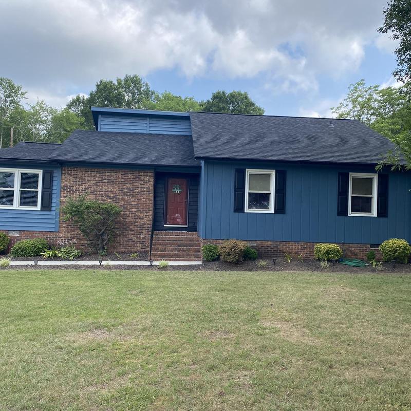 IKO Dynasty Granite Black roof on residential house IKO Dynasty Granite Black roof on residential house