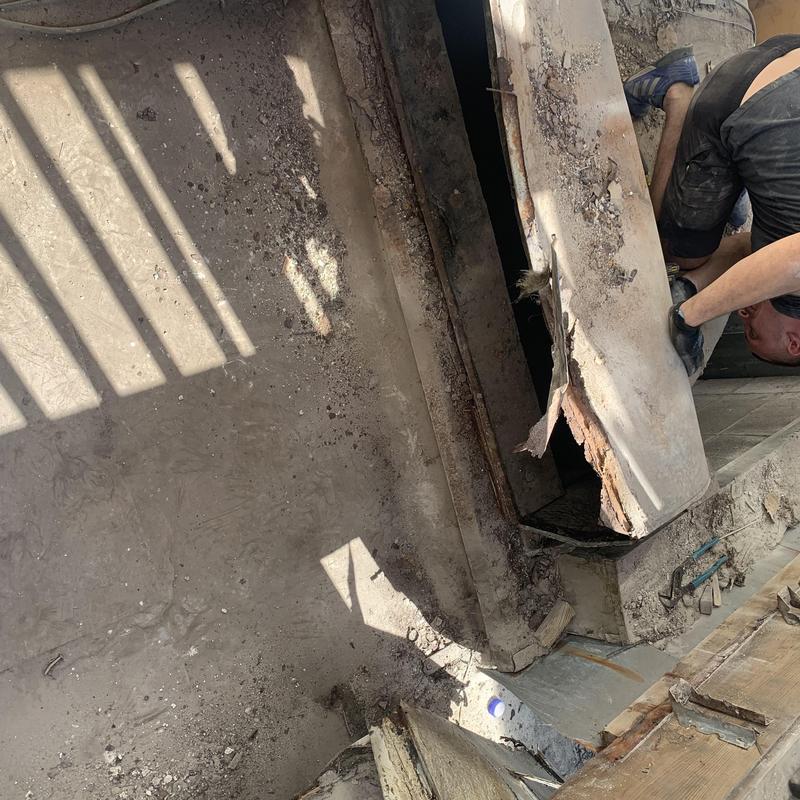 Commercial HVAC duct section removal and replacement