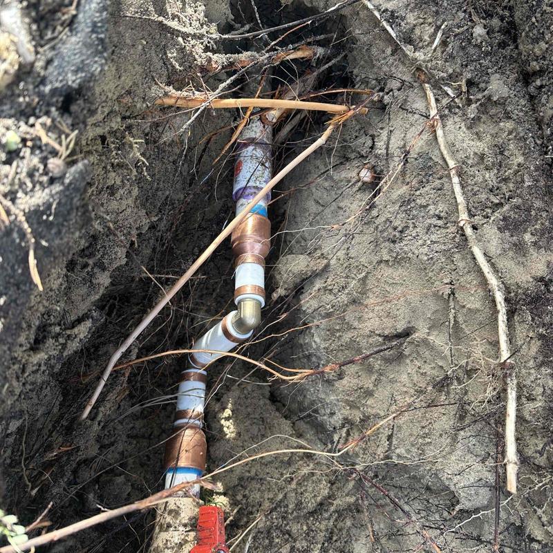 Underground PVC and copper water pipe fittings repair Underground PVC and copper water pipe fittings repair