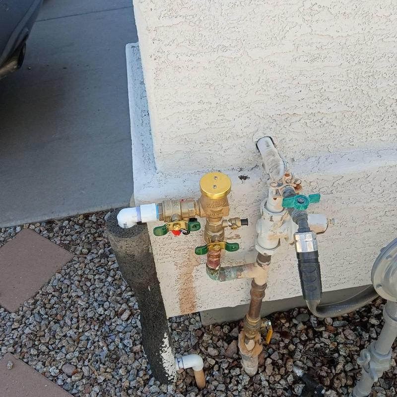 Sprinkler vacuum breaker installation on irrigation line