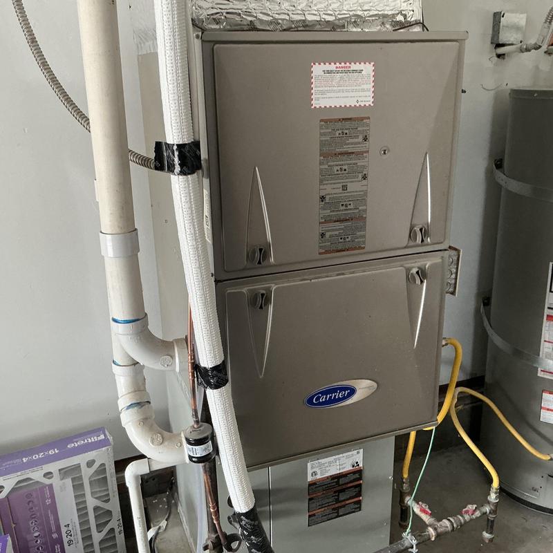 Carrier gas furnace with insulated PVC and copper piping Carrier gas furnace with insulated PVC and copper piping