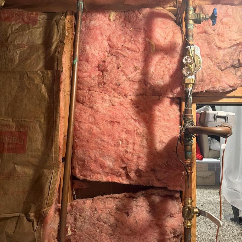 Smart water shut off valve installation with insulation