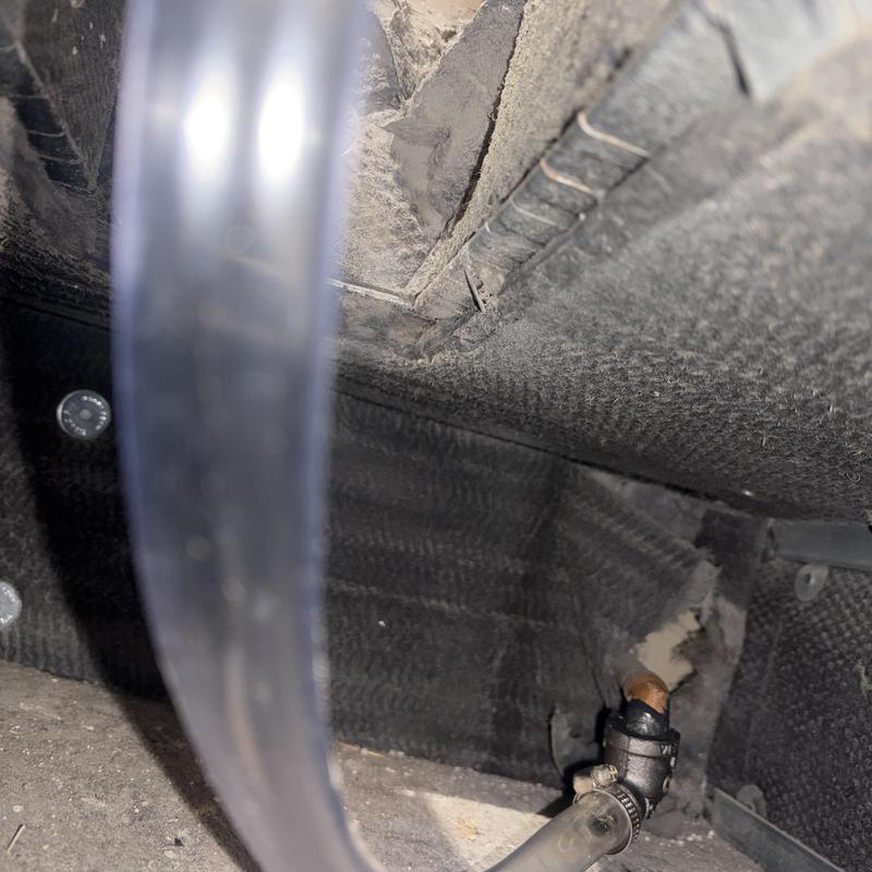 Skyline 4429 unit leak area with pipe and clamp