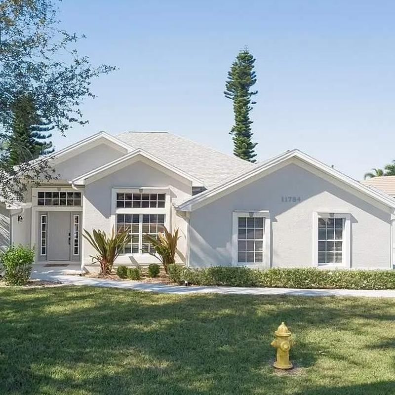 Shingle roofing with Polyglass underlayment on home