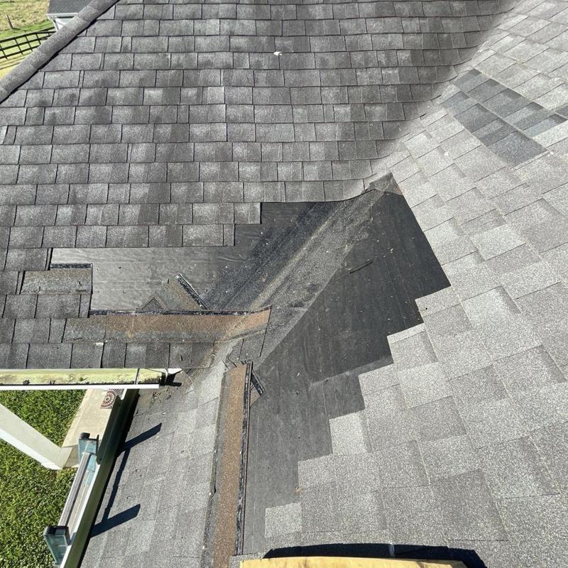 Asphalt shingle roof transition with exposed underlayment