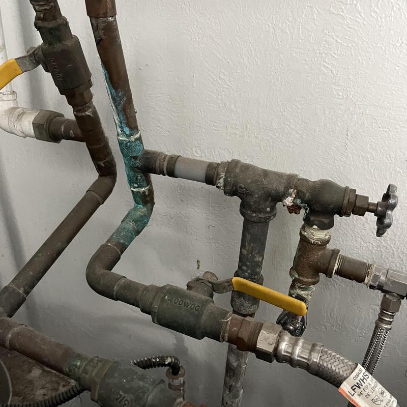 Galvanized piping corrosion and valves in home plumbing